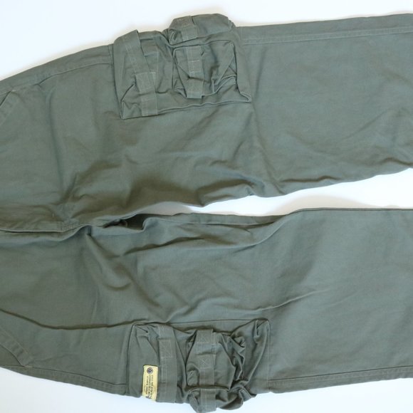 b.u.m pants - Picture 2 of 7